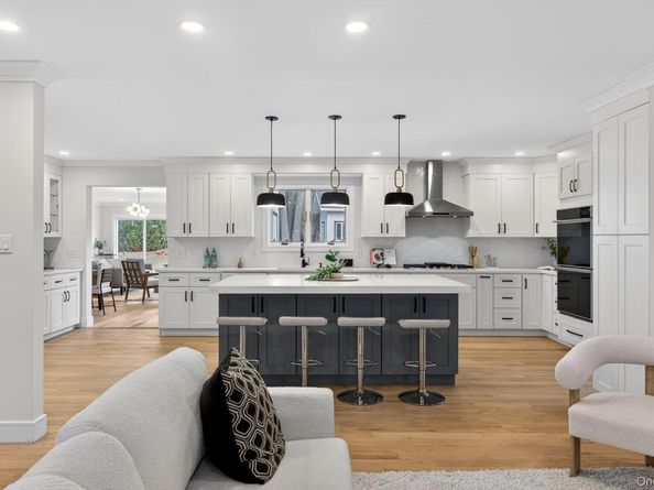 369 Vanderbilt Parkway, Dix Hills NY 11746