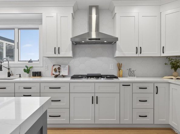 369 Vanderbilt Parkway, Dix Hills NY 11746