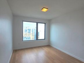 138-35 39th Avenue 12L, Flushing NY 11354