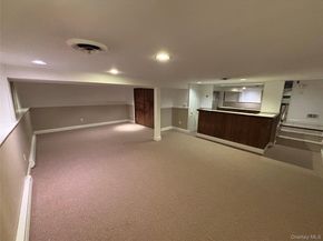 348 Links Drive E, Oceanside NY 11572