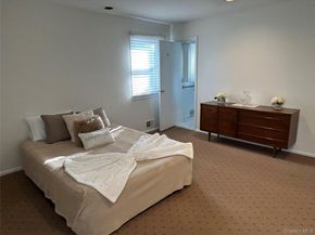 348 Links Drive E, Oceanside NY 11572