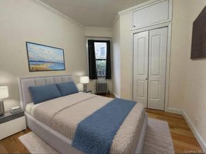 21-06 35th Street 3C, Astoria NY 11105