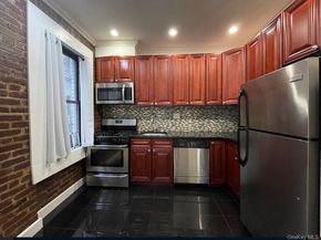 21-06 35th Street 3C, Astoria NY 11105