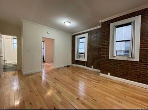 21-06 35th Street 3C, Astoria NY 11105