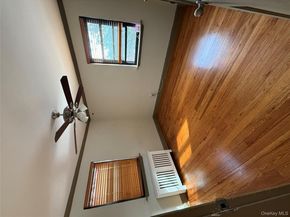 40 Terrace Circle 4C, Great Neck NY 11021