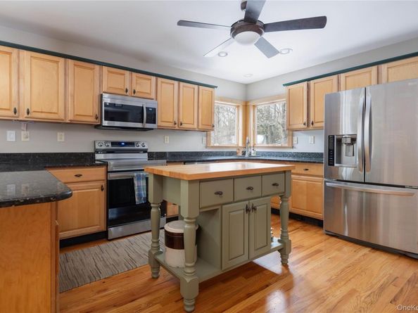 1705 Kerwin Boulevard, Greenport NY 11944