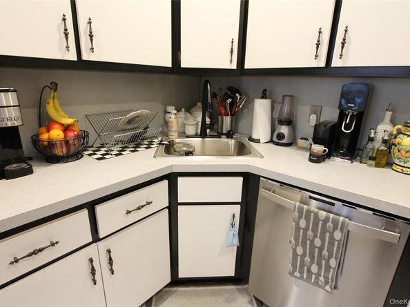 133-28 86th Street, Ozone Park NY 11417