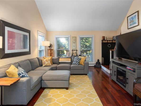 112 Upper 7 Ponds Road, Water Mill NY 11976