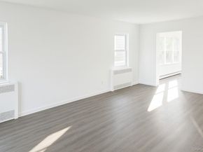 540 E State Street, Long Beach NY 11561