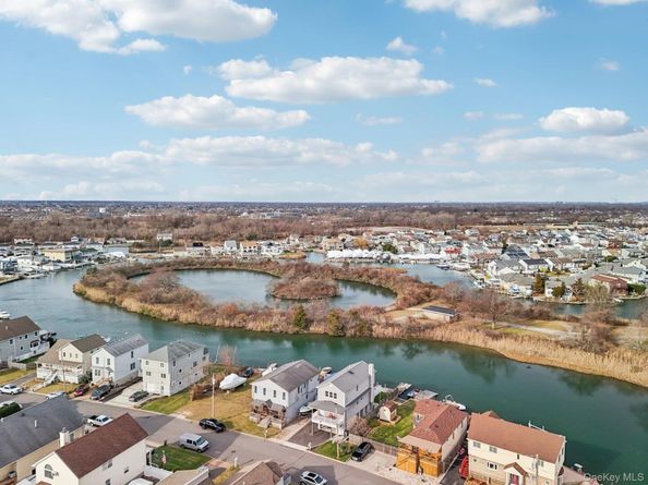 3717 Somerset Drive, Seaford NY 11783