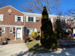 255-25 74th Avenue 2nd fl, Glen Oaks NY 11004