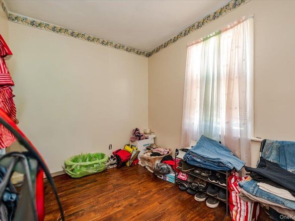 12253 Milburn Street, Saint Albans NY 11413
