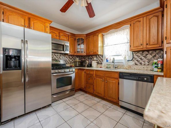 12253 Milburn Street, Saint Albans NY 11413
