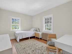 15 Park Place, Fleetwood NY 10552