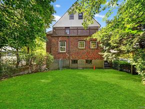 15 Park Place, Fleetwood NY 10552