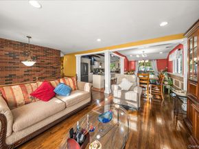 211 Washington Avenue, Brentwood NY 11717