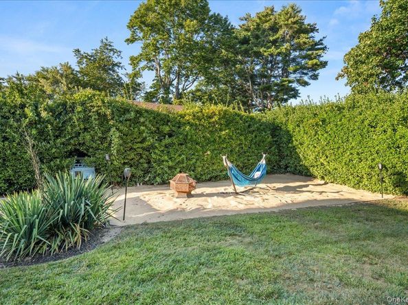 211 Washington Avenue, Brentwood NY 11717