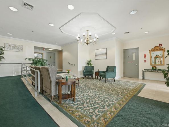 54 School Street 221, Westbury NY 11590