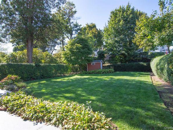 140 Ramsey Avenue, Yonkers NY 10701
