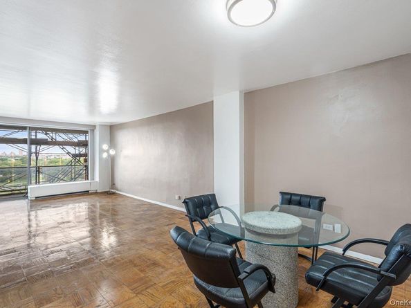 61-20 Grand Central Parkway A902, Forest Hills NY 11375