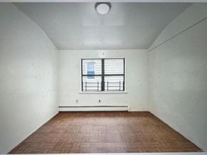 187-15 Tioga Drive, Saint Albans NY 11412