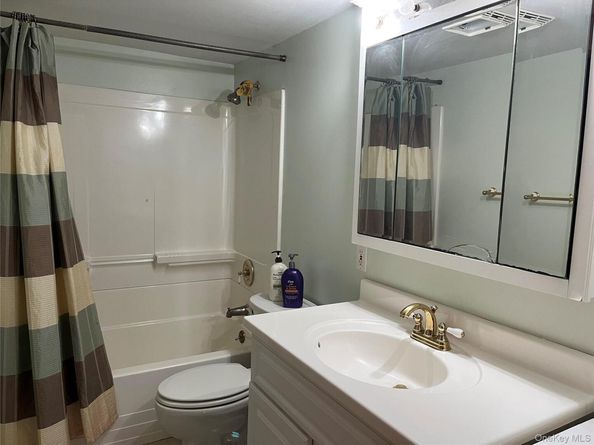 1799 Wading River Manor Road, Wading River NY 11792