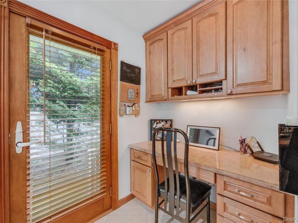 3 Feather Lane, Commack NY 11725