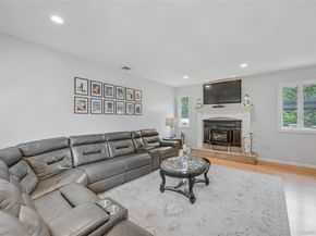 3 Feather Lane, Commack NY 11725