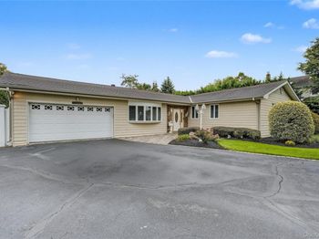 3 Feather Lane