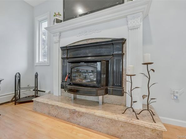 3 Feather Lane, Commack NY 11725