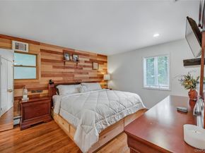 3 Feather Lane, Commack NY 11725