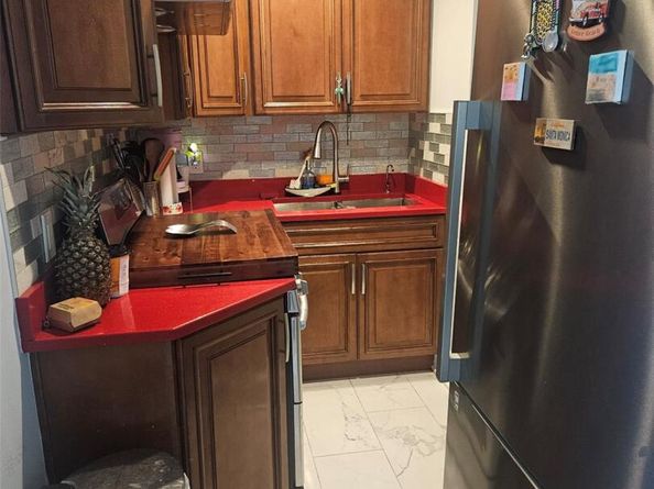 250 North Broadway LB2, Yonkers NY 10701