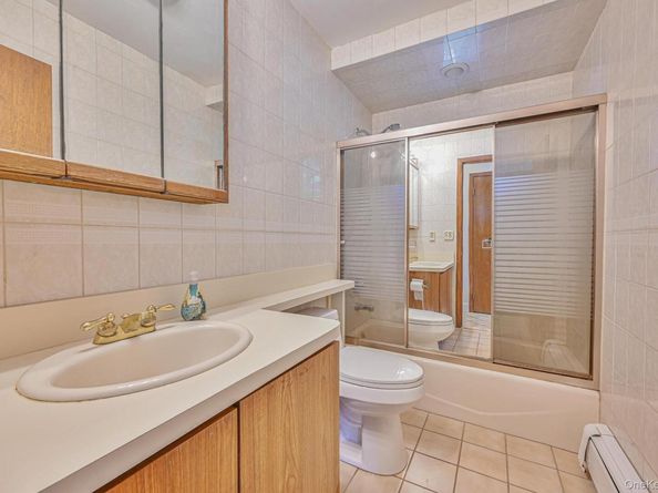 203 N Manhattan Avenue, Massapequa NY 11758