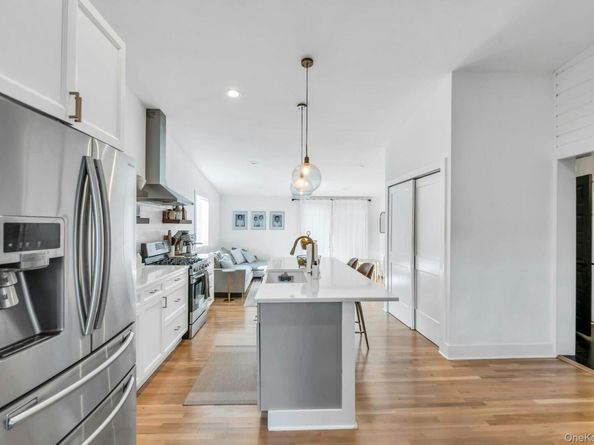 172 Lincoln Avenue, Sayville NY 11782