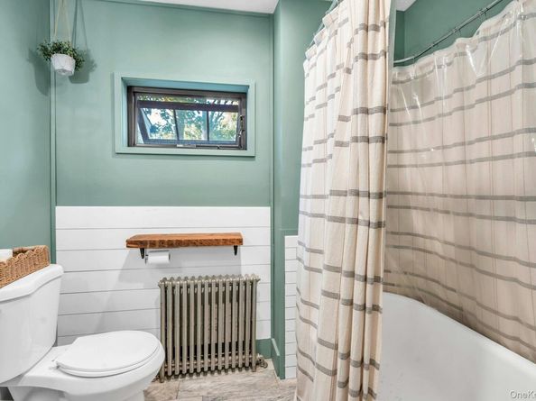 172 Lincoln Avenue, Sayville NY 11782