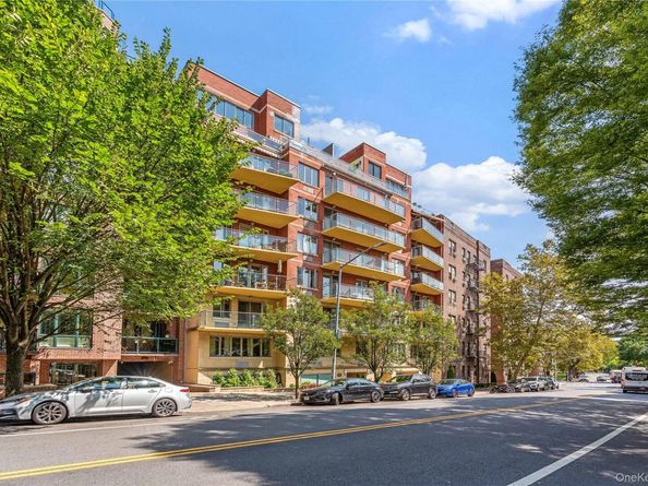 9935 Shore Road 6B, Brooklyn NY 11209
