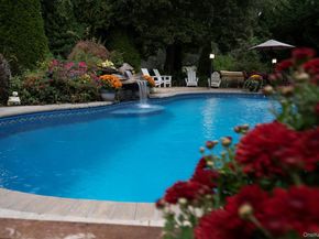 8 Beaumont Lane, Lake Grove NY 11755