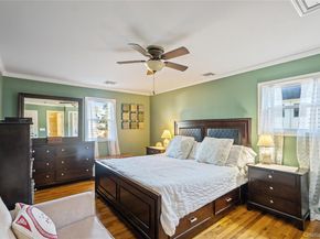 8 Beaumont Lane, Lake Grove NY 11755