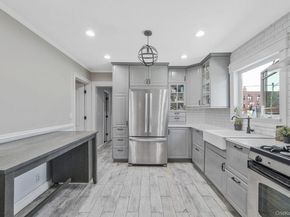 54 S Centre Avenue, Rockville Centre NY 11570