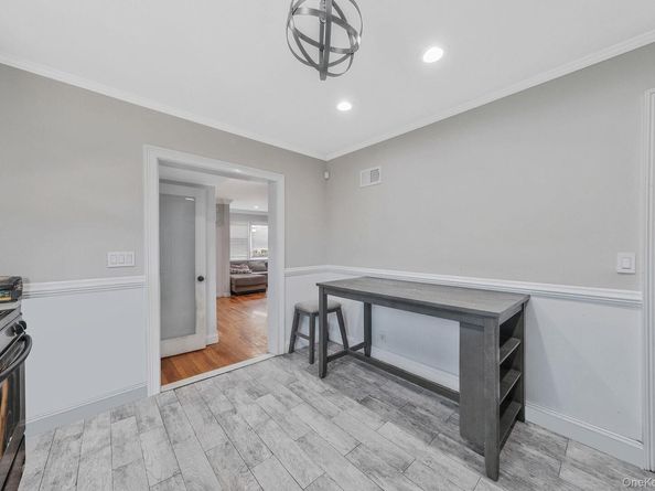 54 S Centre Avenue, Rockville Centre NY 11570