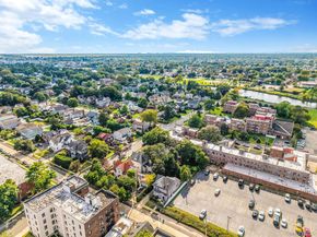 54 S Centre Avenue, Rockville Centre NY 11570