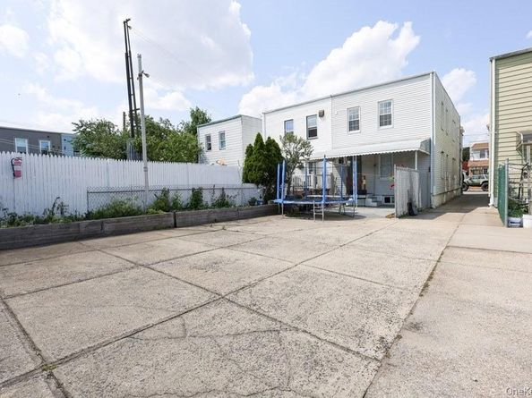 10416 Rosita Road, Ozone Park NY 11417