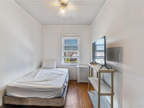 90-36 Francis Lewis Boulevard, Queens Village NY 11428