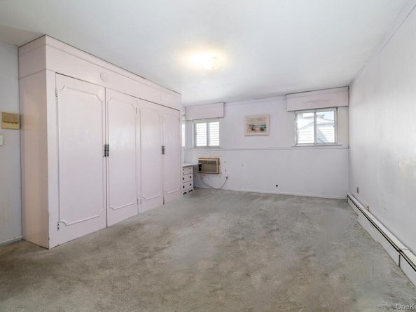 3487 Anchor Place, Oceanside NY 11572