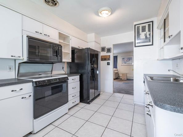 3487 Anchor Place, Oceanside NY 11572