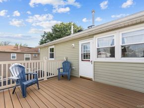 14224 250th Street, Laurelton NY 11422
