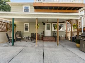 14224 250th Street, Laurelton NY 11422