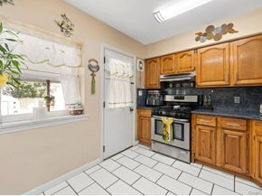 14224 250th Street, Laurelton NY 11422