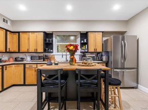 47 Edgecliff Terrace, Yonkers NY 10705