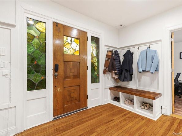 47 Edgecliff Terrace, Yonkers NY 10705